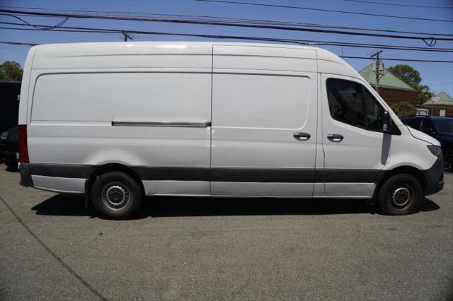 2023 Mercedes-Benz Sprinter 2500 High Roof 4-Cyl Gas