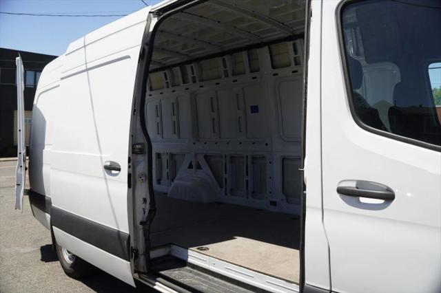 2023 Mercedes-Benz Sprinter 2500 High Roof 4-Cyl Gas