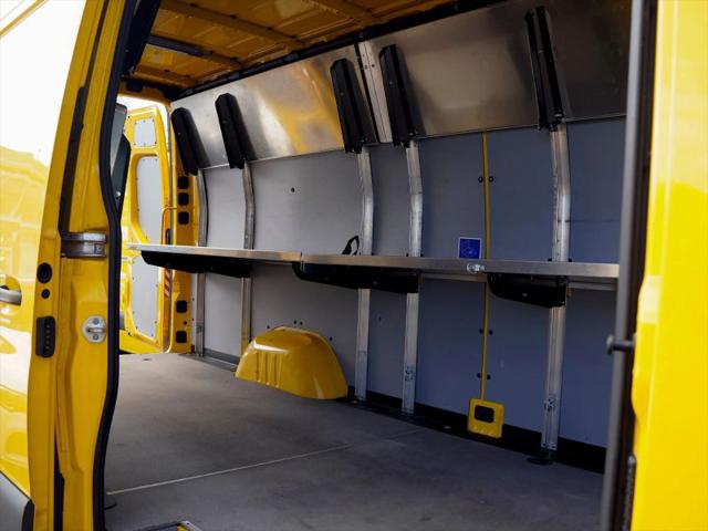 2021 Mercedes-Benz Sprinter 2500 High Roof I4