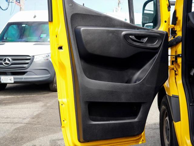 2021 Mercedes-Benz Sprinter 2500 High Roof I4