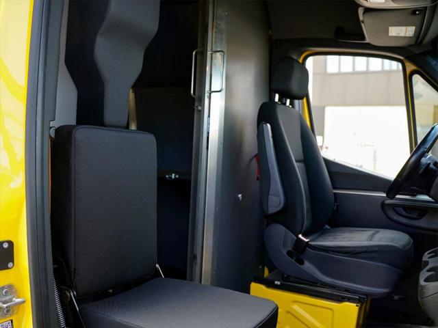 2021 Mercedes-Benz Sprinter 2500 High Roof I4