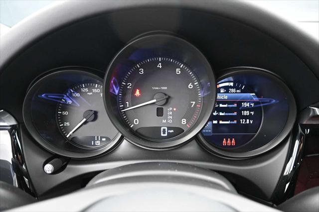 2026 Porsche Macan AWD