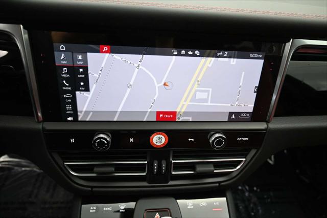 2026 Porsche Macan AWD