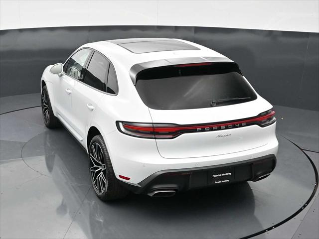 2026 Porsche Macan AWD