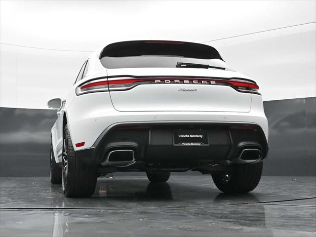 2026 Porsche Macan AWD