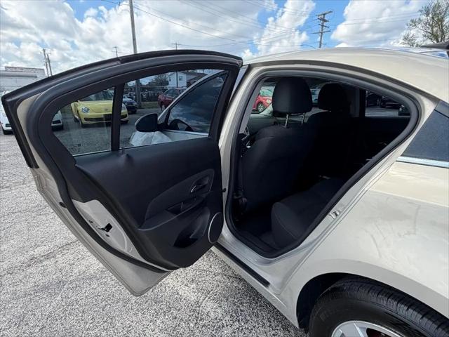 2012 Chevrolet Cruze 1LT