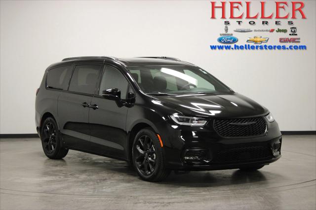 2026 Chrysler Pacifica Limited for sale in Pontiac, IL