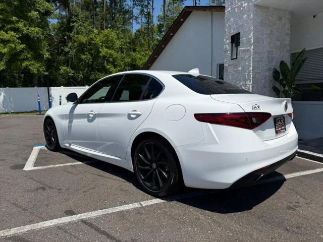 2017 Alfa Romeo Giulia RWD