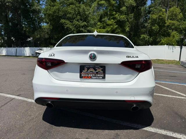 2017 Alfa Romeo Giulia RWD