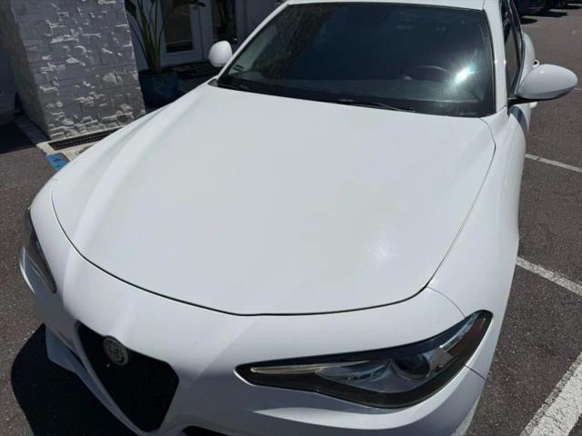 2017 Alfa Romeo Giulia RWD