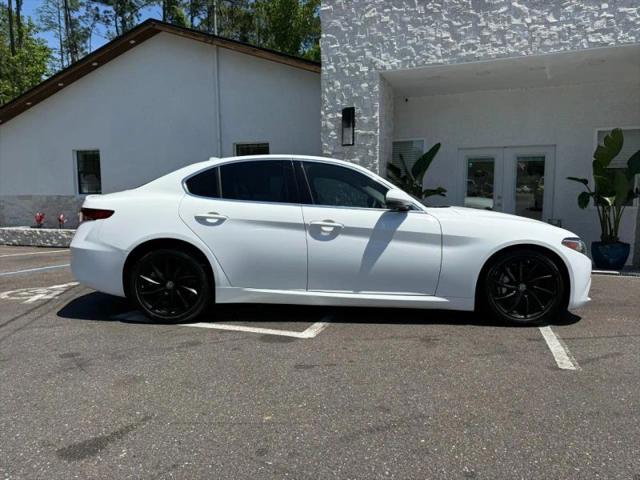 2017 Alfa Romeo Giulia RWD