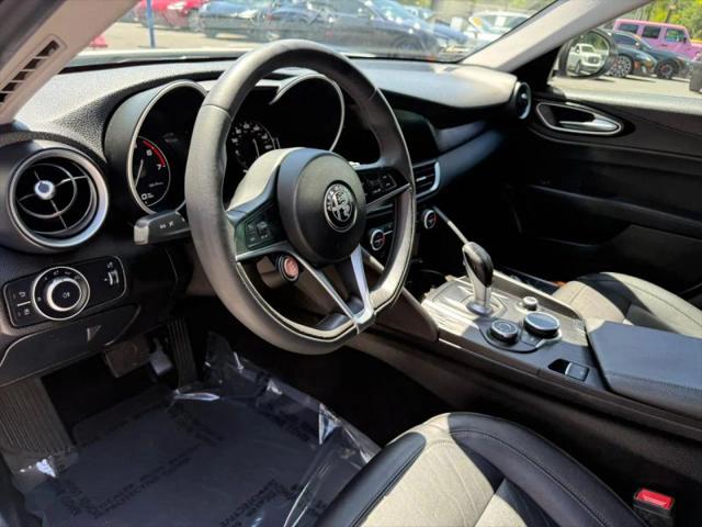 2017 Alfa Romeo Giulia RWD