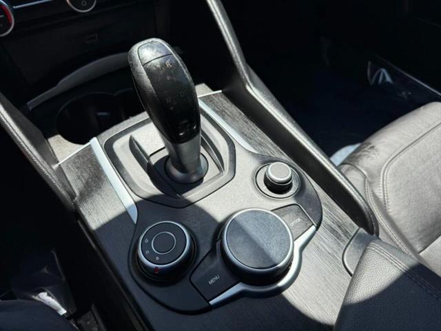 2017 Alfa Romeo Giulia RWD