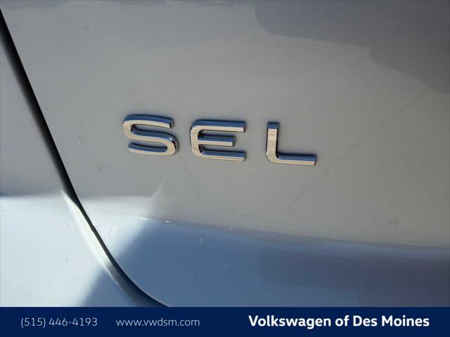 2026 Volkswagen Atlas Cross Sport SEL Premium R-Line