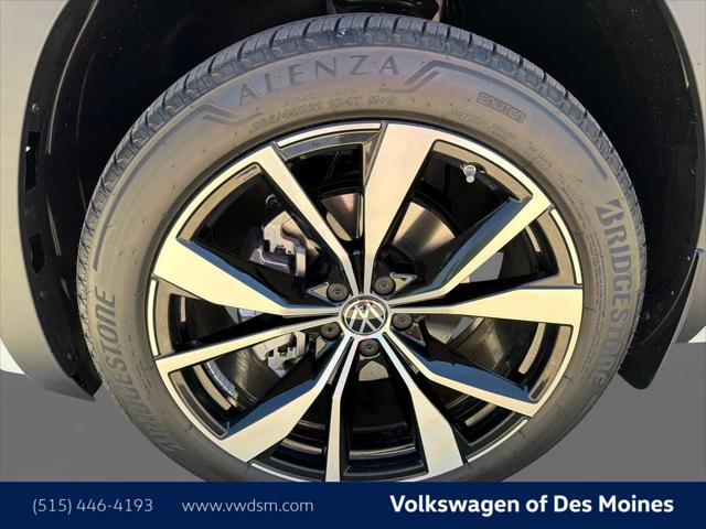 2026 Volkswagen Atlas Cross Sport SEL Premium R-Line