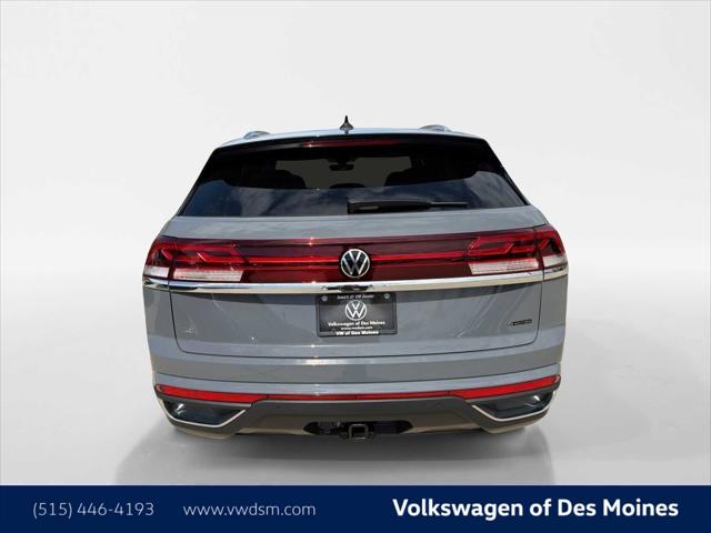 2026 Volkswagen Atlas Cross Sport SE with Technology