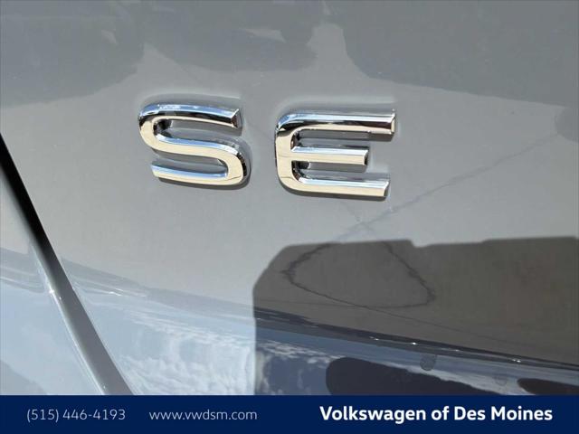 2026 Volkswagen Atlas Cross Sport SE with Technology