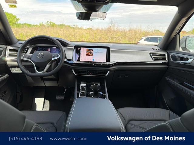 2026 Volkswagen Atlas Cross Sport SE with Technology