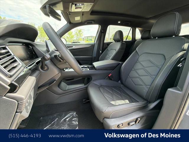 2026 Volkswagen Atlas Cross Sport SE with Technology