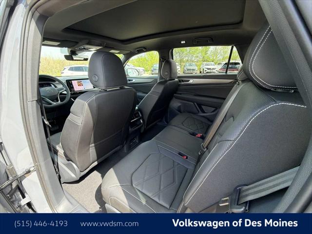2026 Volkswagen Atlas Cross Sport SE with Technology