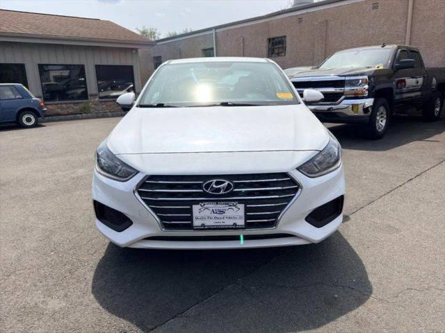 2019 Hyundai Accent SE