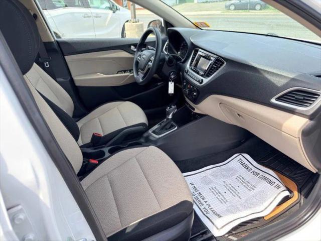 2019 Hyundai Accent SE