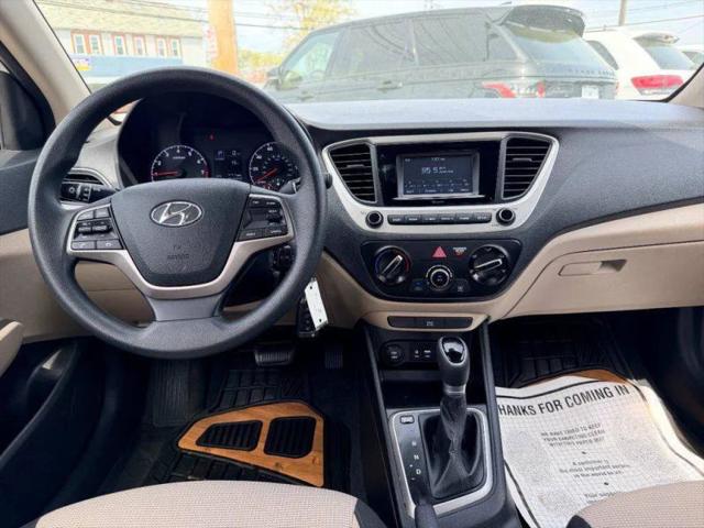 2019 Hyundai Accent SE