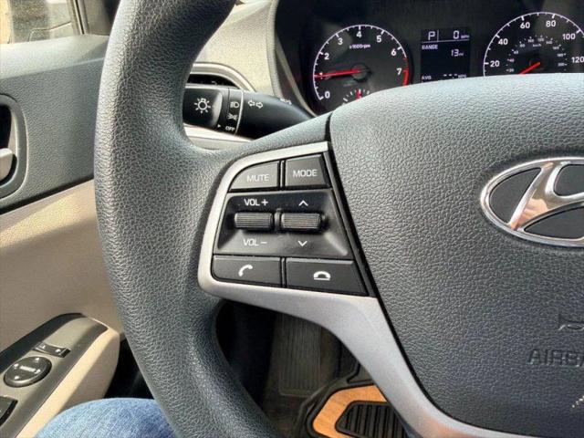 2019 Hyundai Accent SE