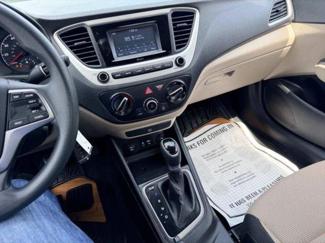 2019 Hyundai Accent SE