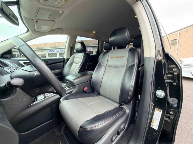 2020 Nissan Pathfinder SL 4WD
