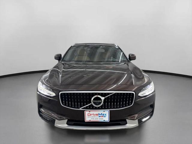 2018 Volvo V90 Cross Country T5