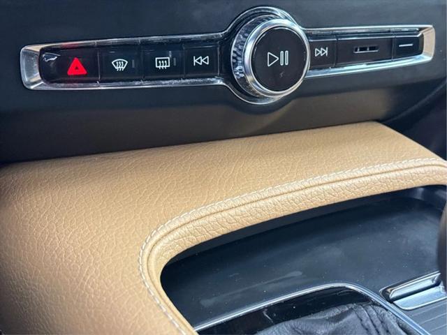 2018 Volvo V90 Cross Country T5