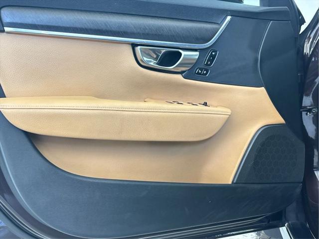 2018 Volvo V90 Cross Country T5
