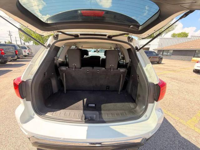 2017 Nissan Pathfinder SV