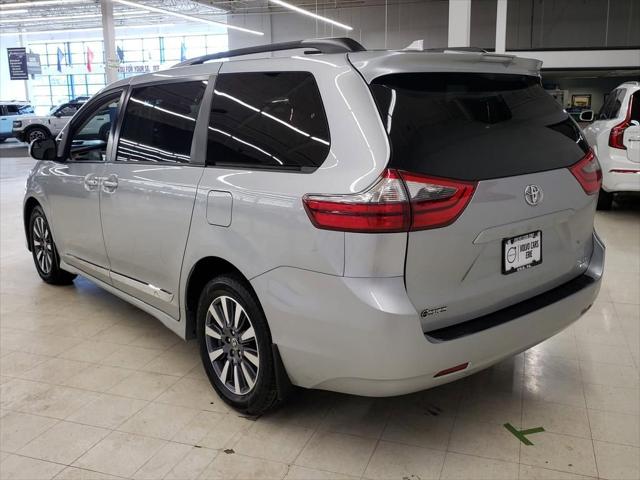 2020 Toyota Sienna LE