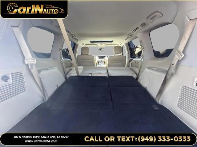 2018 INFINITI QX80 Standard