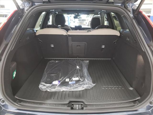 2026 Volvo XC60 B5 Core