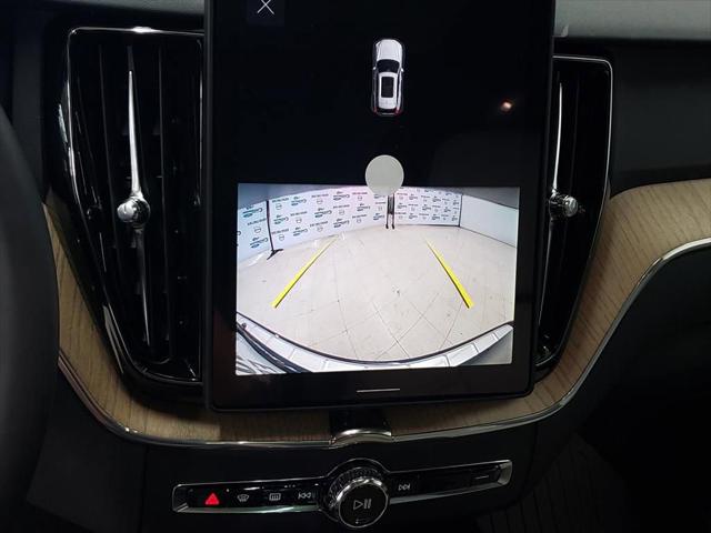 2026 Volvo XC60 B5 Core