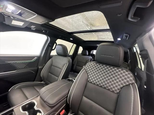 2026 GMC Acadia Denali FWD