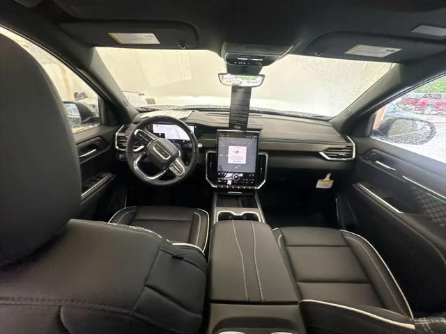 2026 GMC Acadia Denali FWD