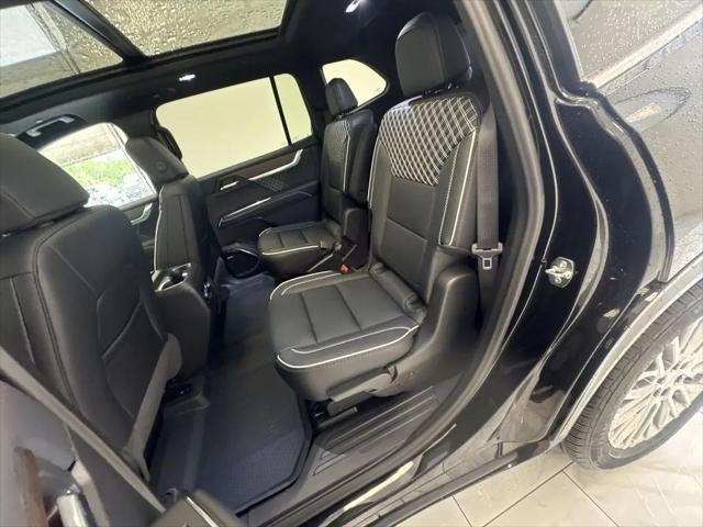 2026 GMC Acadia Denali FWD