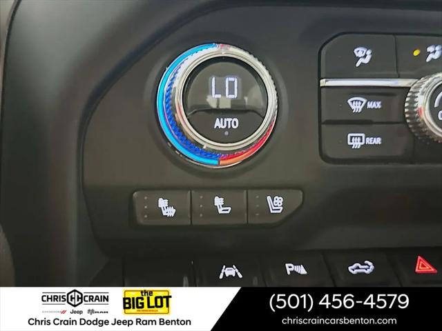 2022 GMC Sierra 1500 Limited 4WD Crew Cab Short Box AT4
