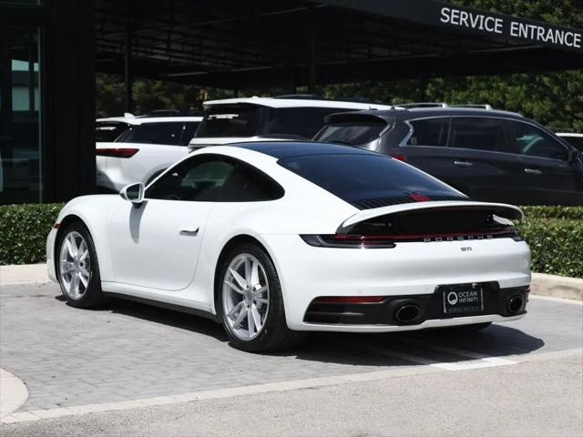 2020 Porsche 911 Carrera