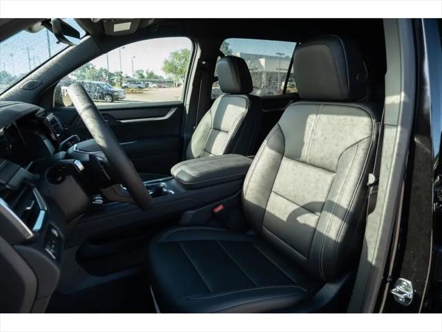 2026 GMC Acadia Elevation FWD
