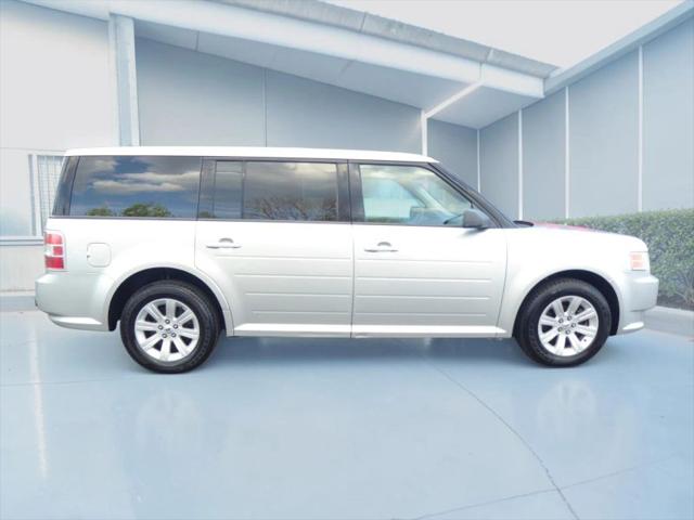 2010 Ford Flex SE