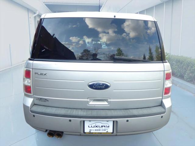 2010 Ford Flex SE
