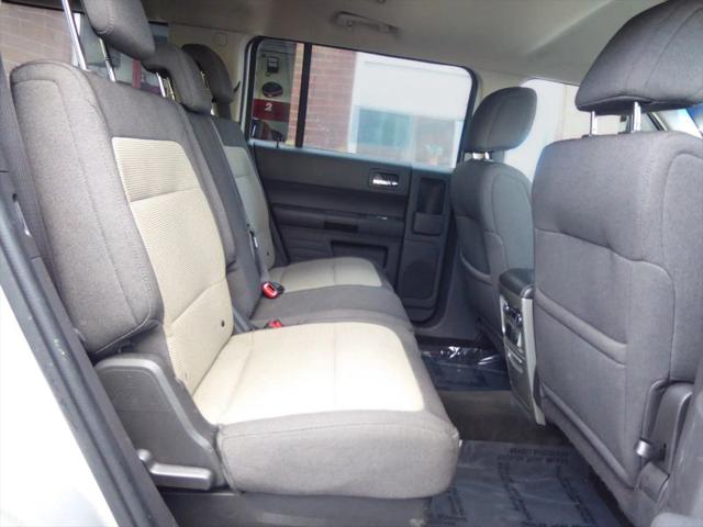 2010 Ford Flex SE