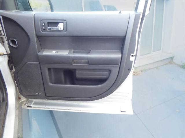 2010 Ford Flex SE