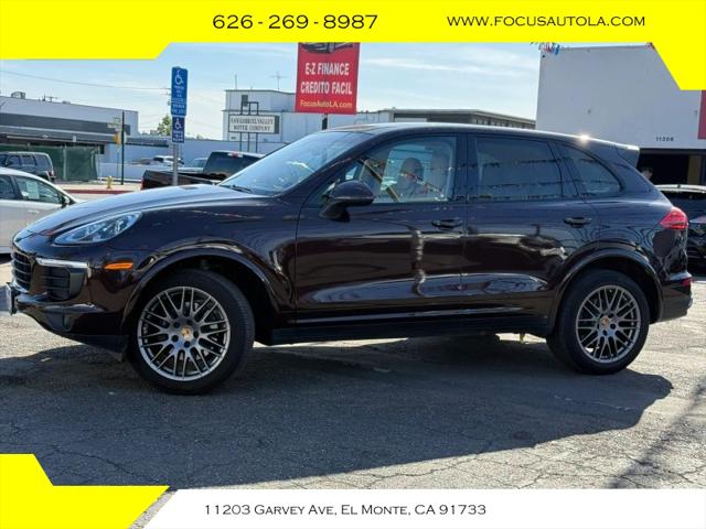 2017 Porsche Cayenne Platinum Edition