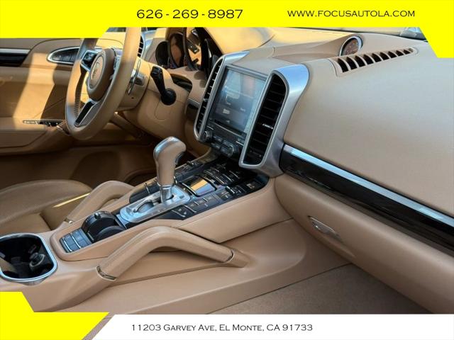2017 Porsche Cayenne Platinum Edition